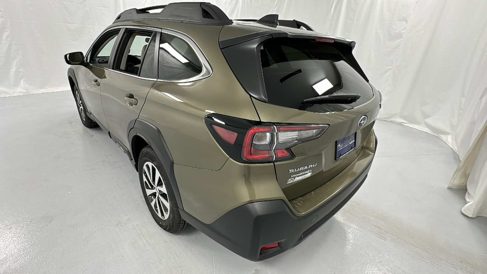 2025 Subaru Outback Premium 5