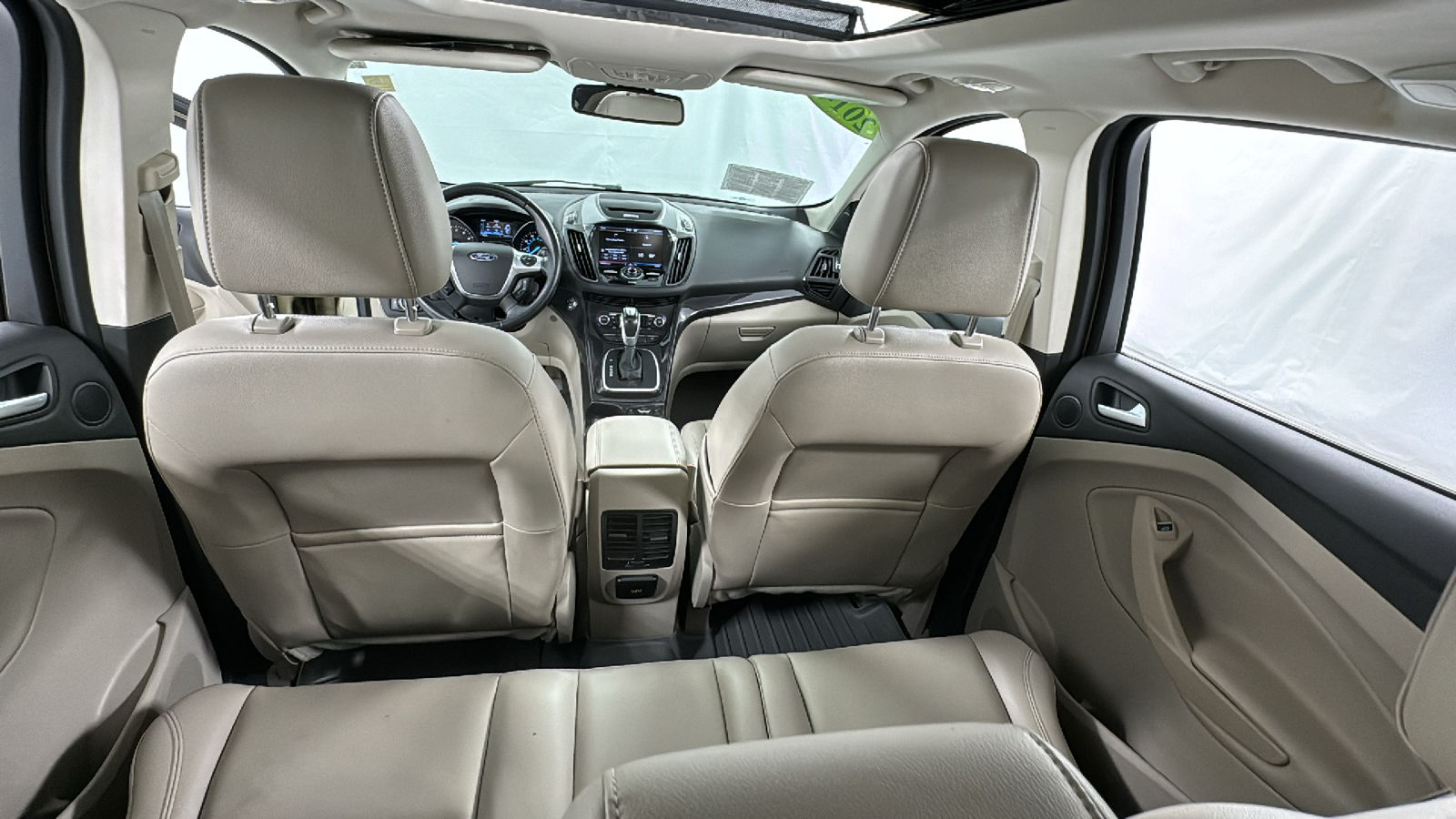 2014 Ford Escape Titanium 18