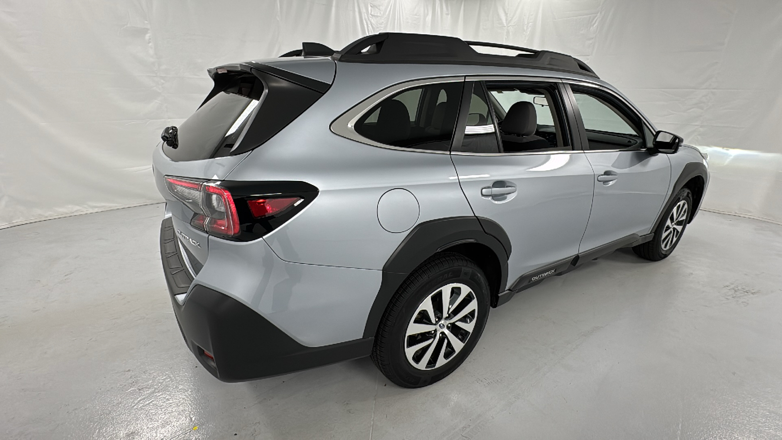 2024 Subaru Outback Premium 3