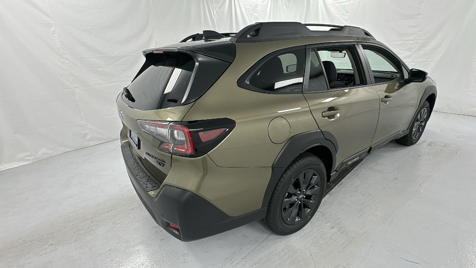 2025 Subaru Outback Onyx Edition XT 3