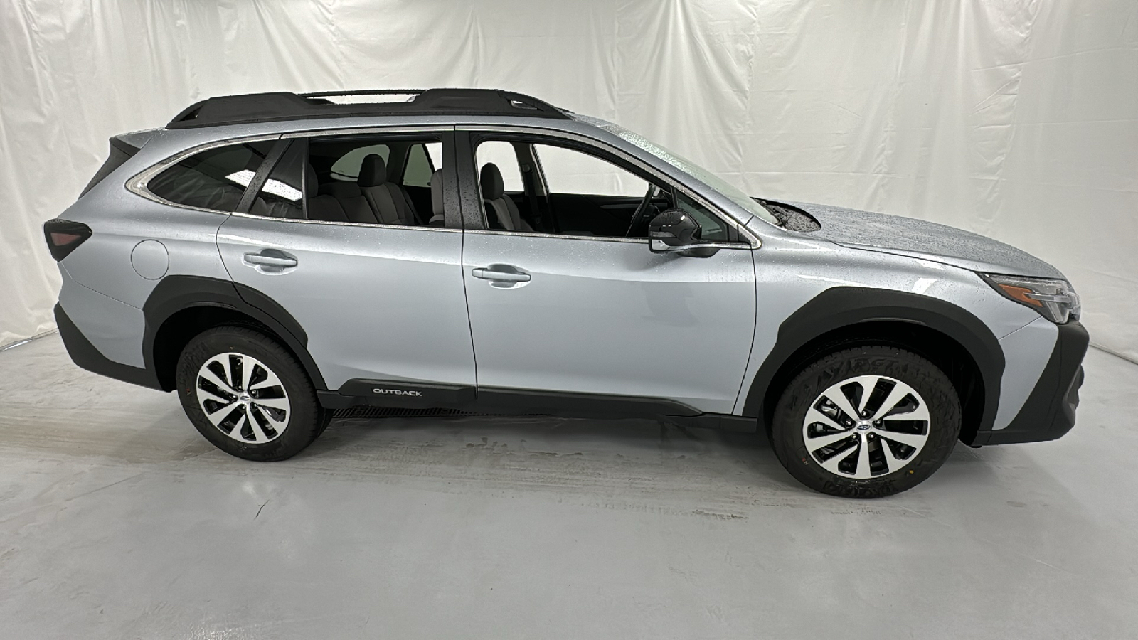 2025 Subaru Outback Premium 2