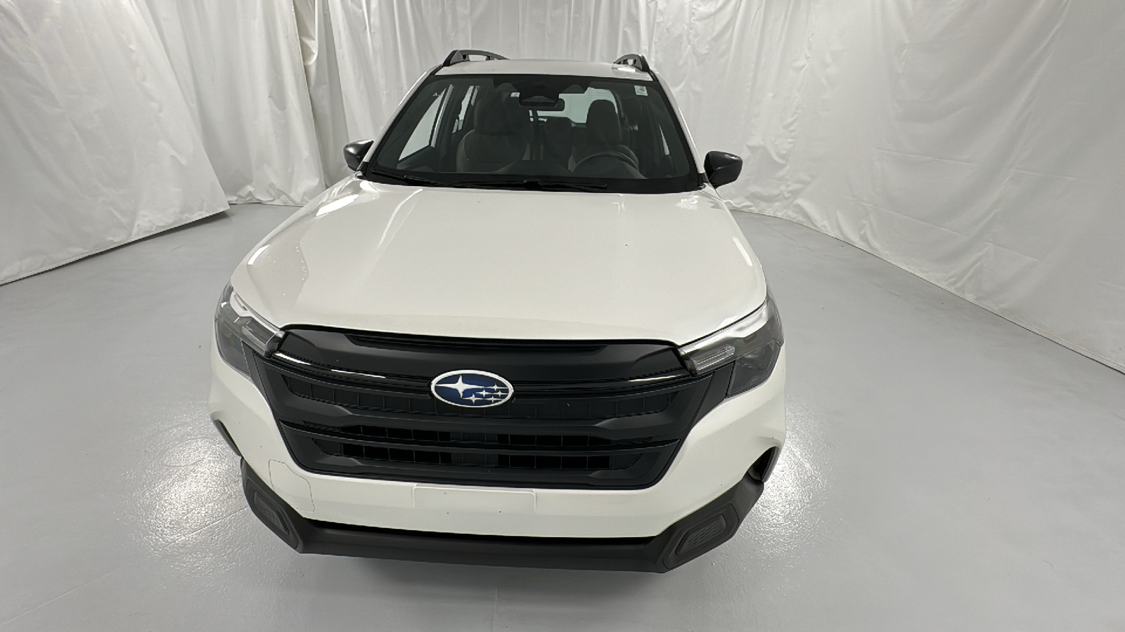 2025 Subaru Forester Base 8