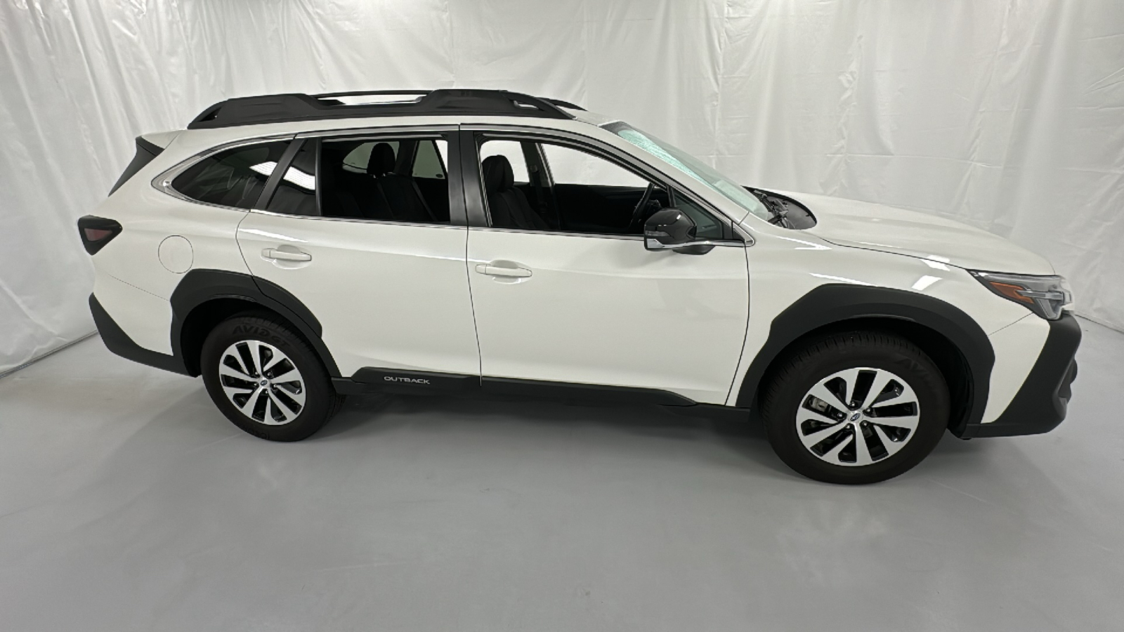 2023 Subaru Outback Premium 2