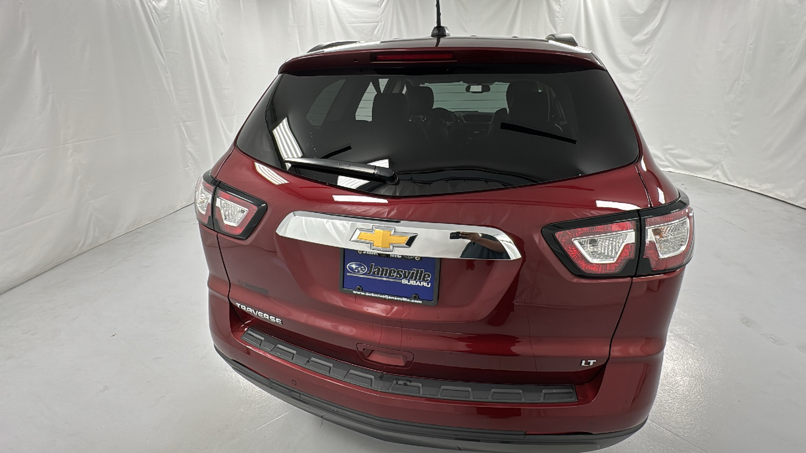 2017 Chevrolet Traverse 2LT 4