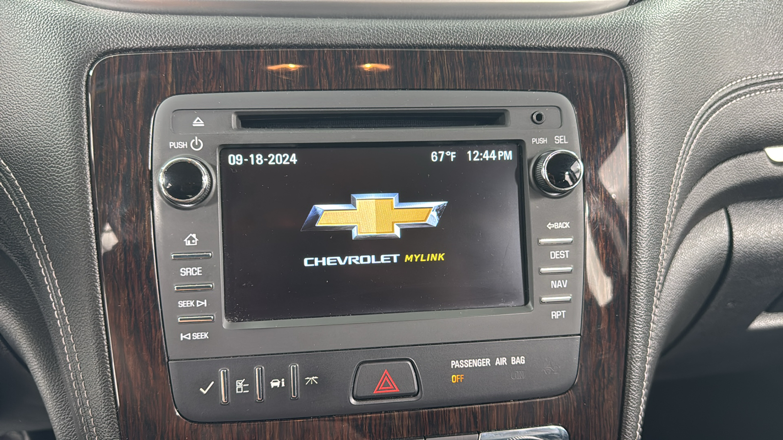 2017 Chevrolet Traverse 2LT 27