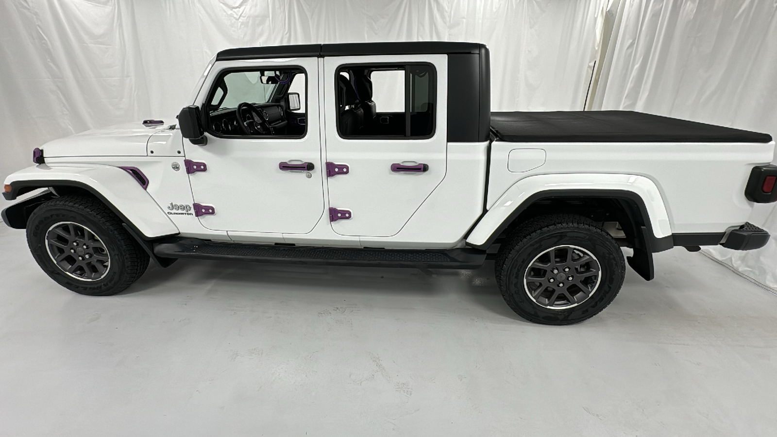 2021 Jeep Gladiator Overland 6