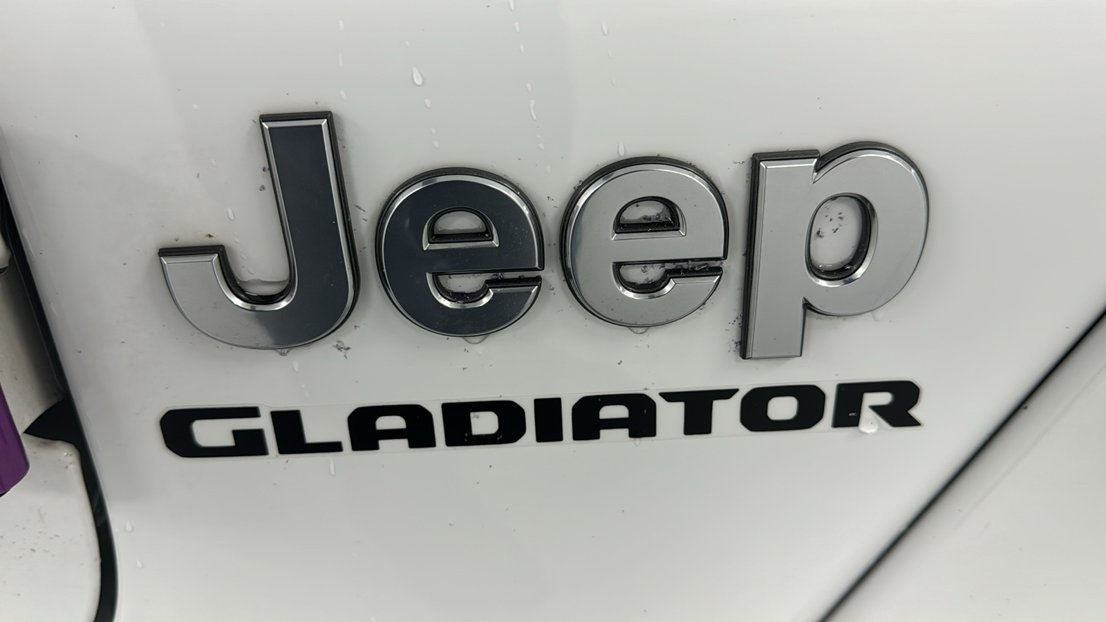 2021 Jeep Gladiator Overland 32