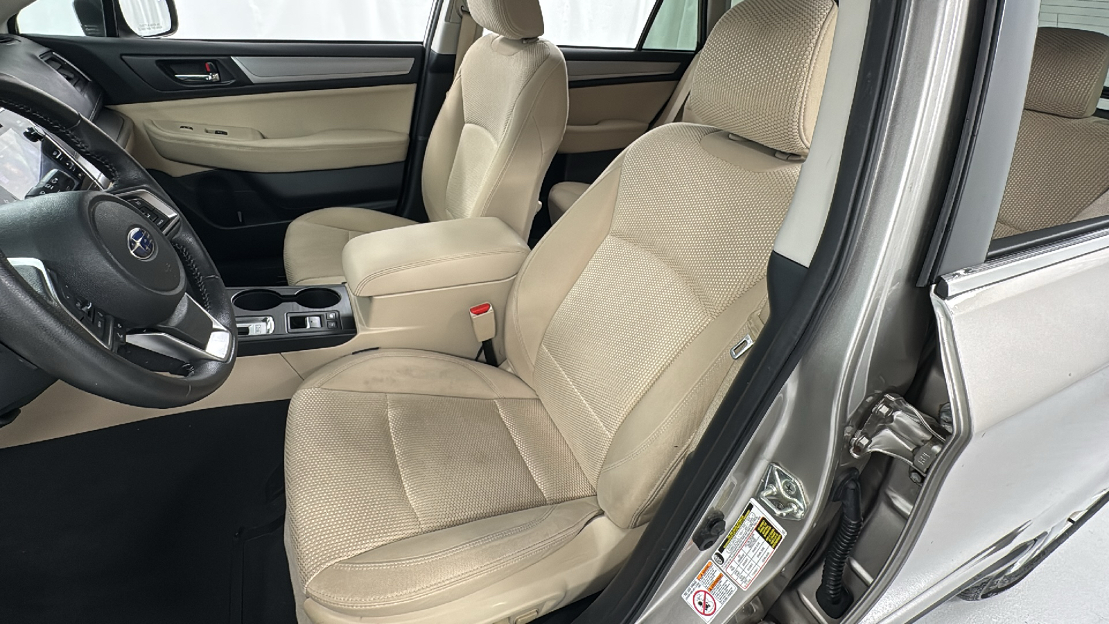 2018 Subaru Outback 2.5i Premium 10