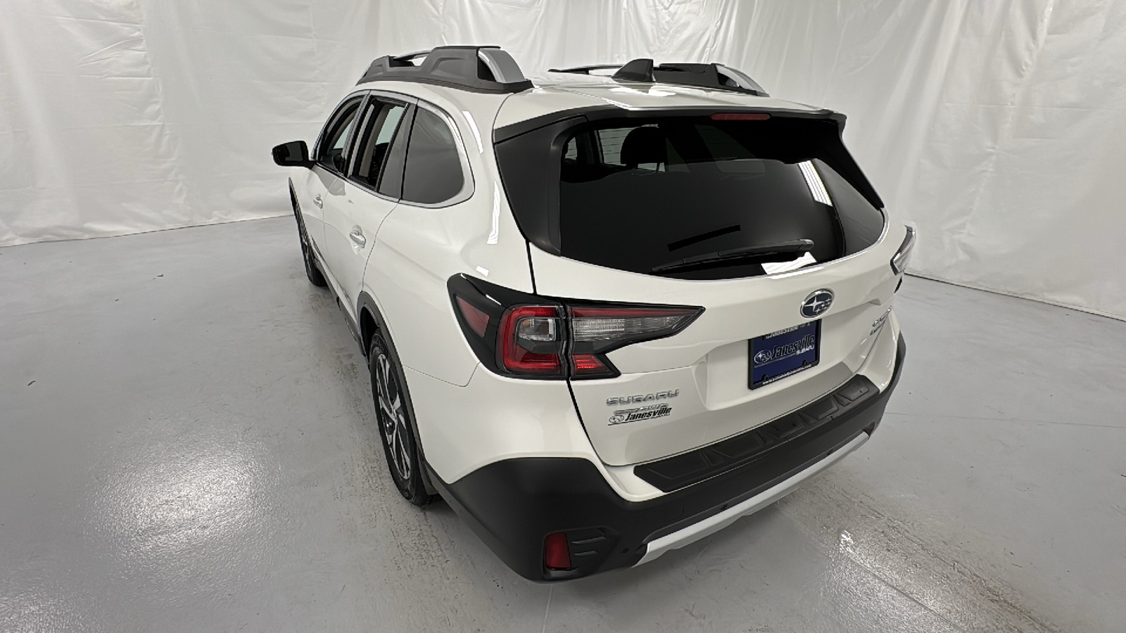 2022 Subaru Outback Touring 5