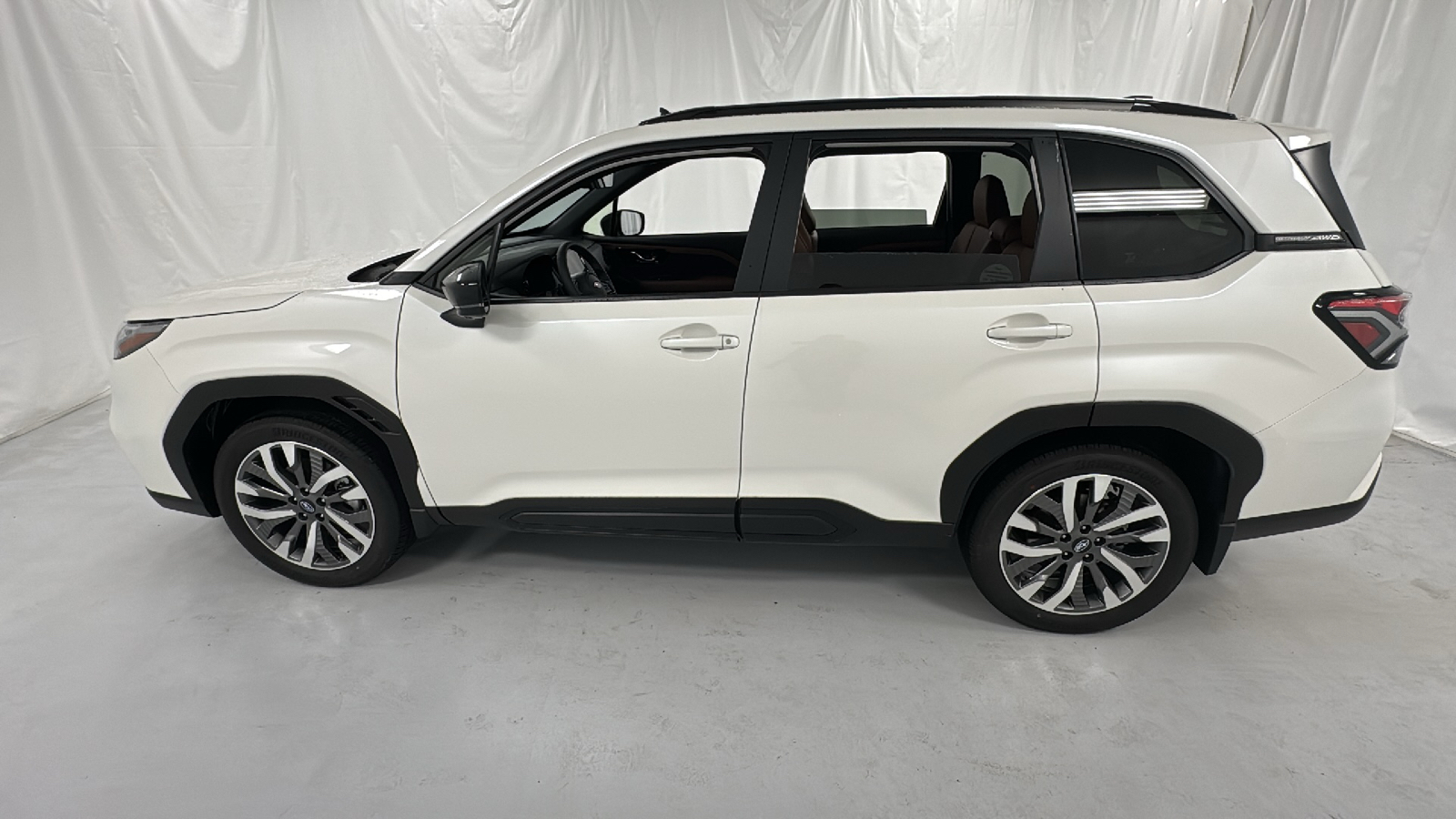 2025 Subaru Forester Touring 6