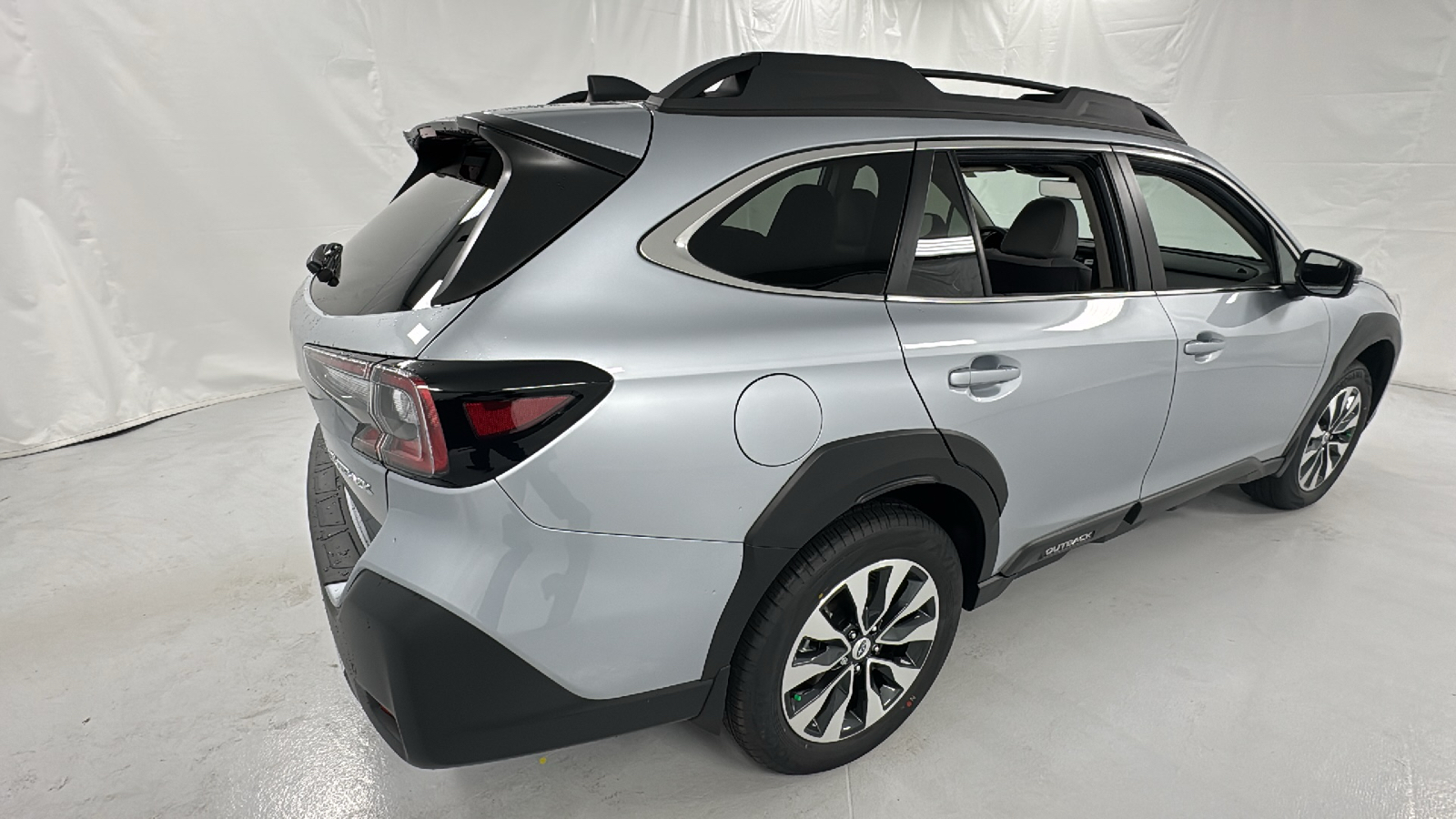 2025 Subaru Outback Limited 3