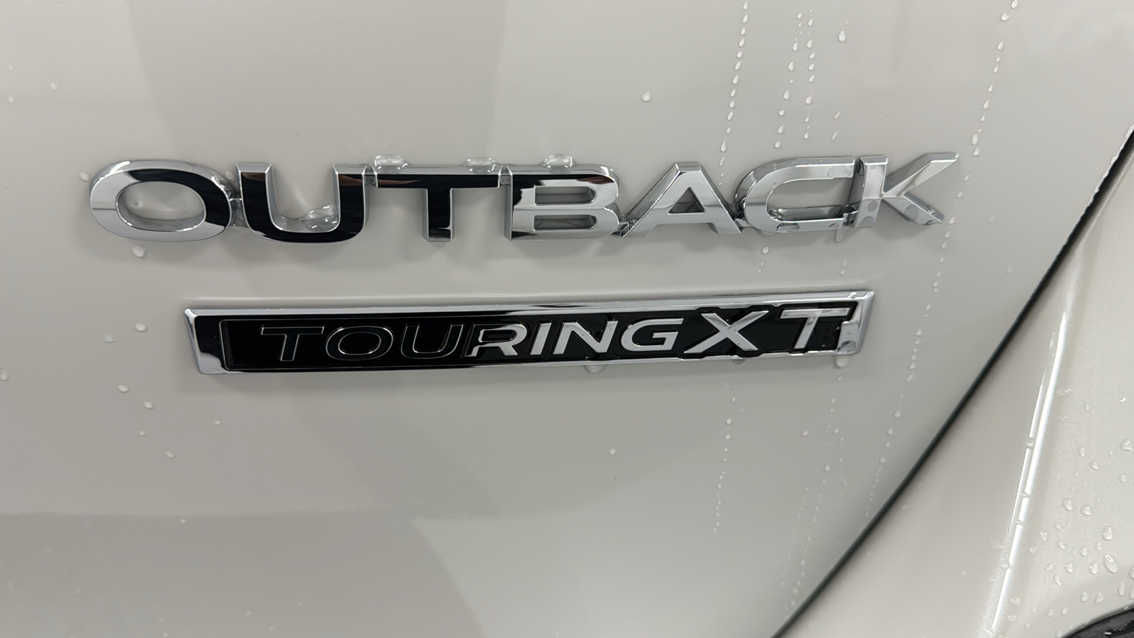 2025 Subaru Outback Touring XT 33