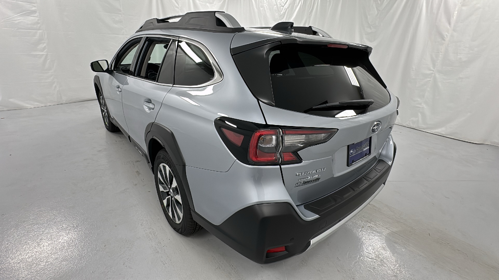 2025 Subaru Outback Touring XT 5