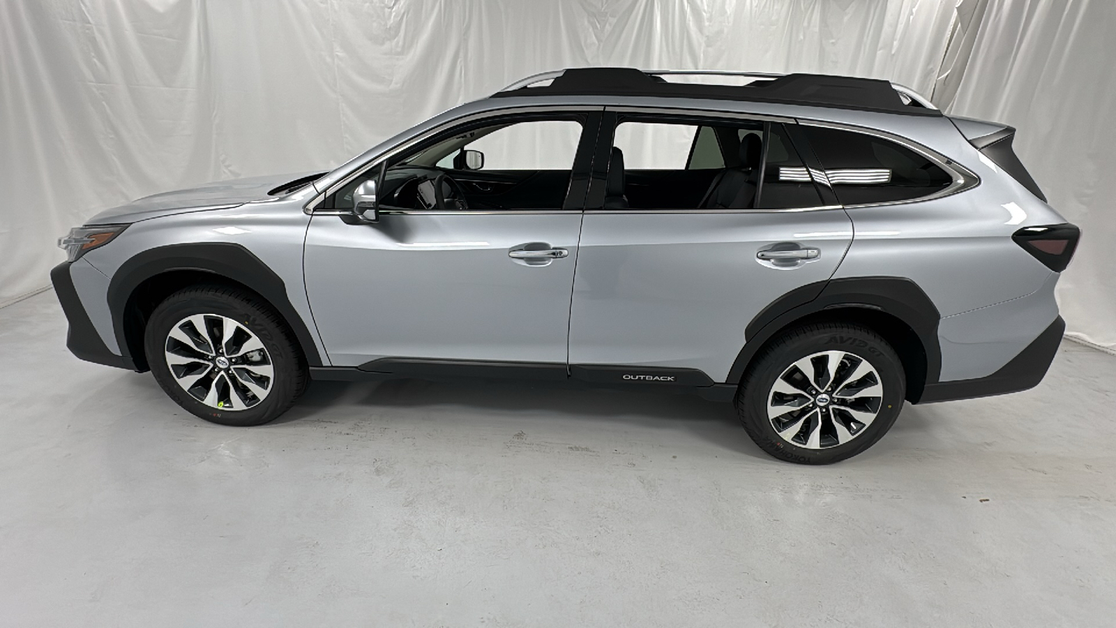 2025 Subaru Outback Touring XT 6