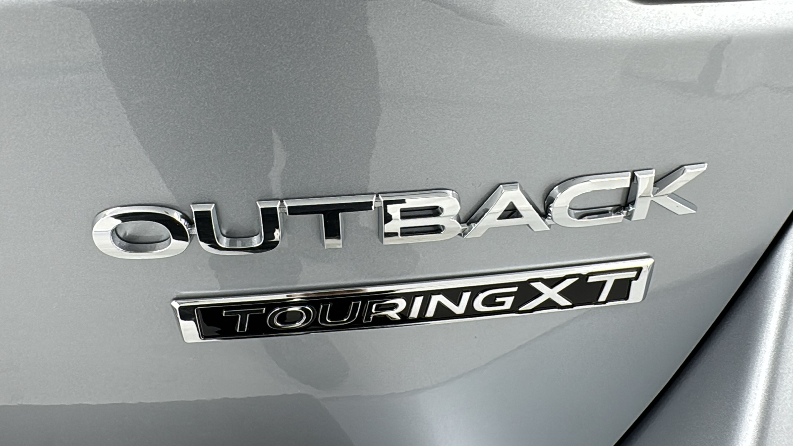 2025 Subaru Outback Touring XT 34