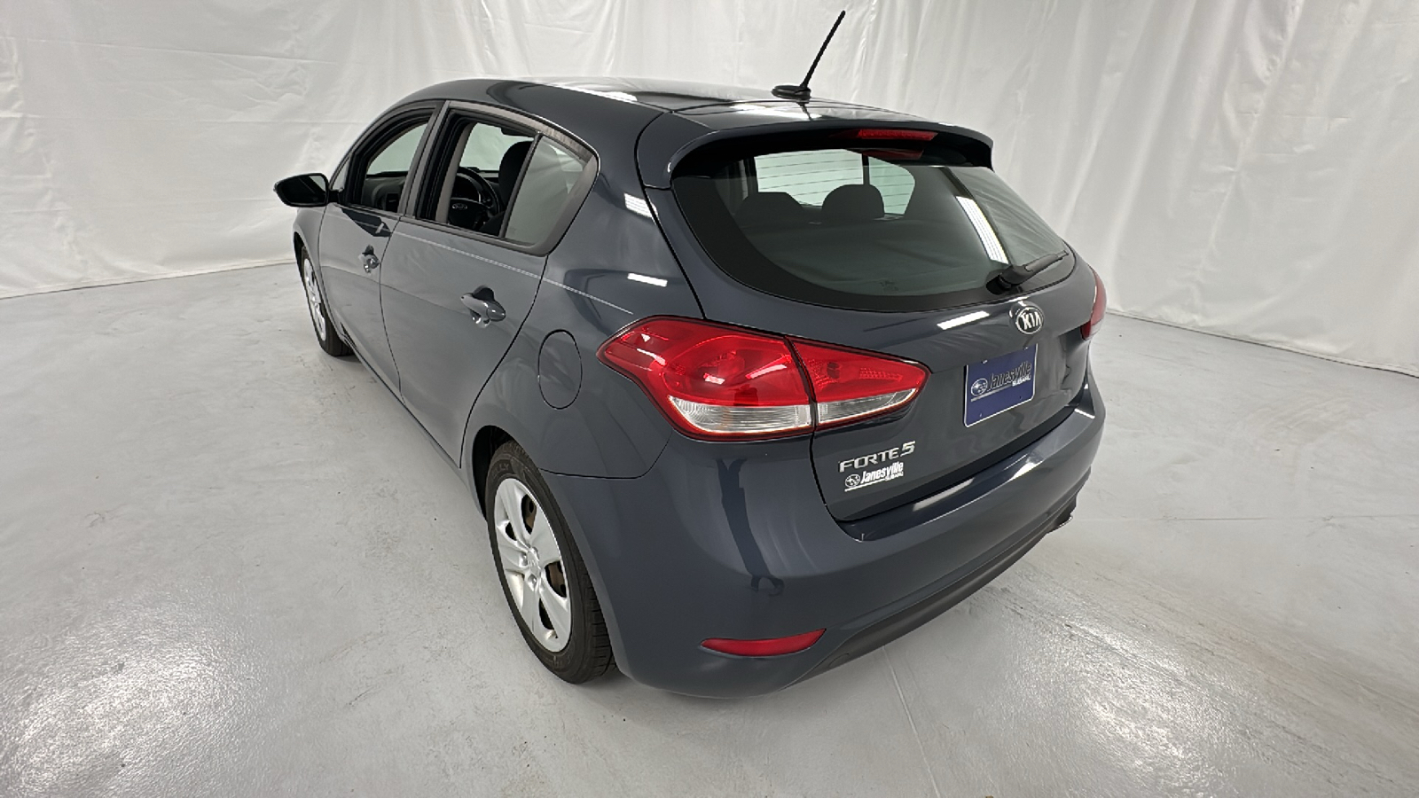 2016 Kia Forte LX 5