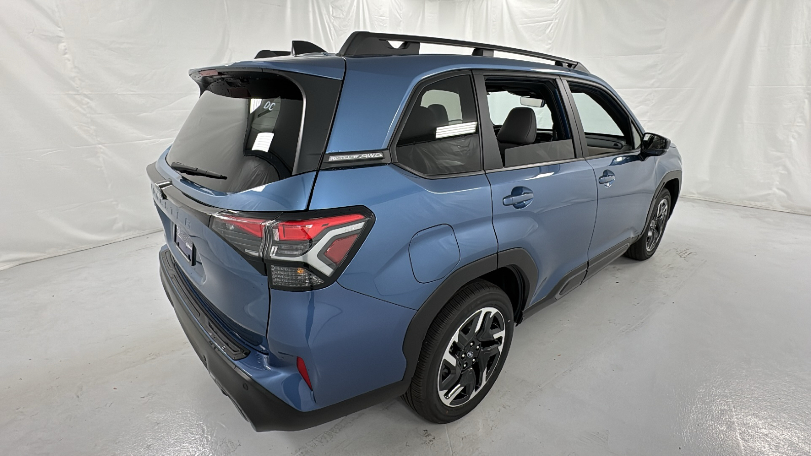 2025 Subaru Forester Limited 3