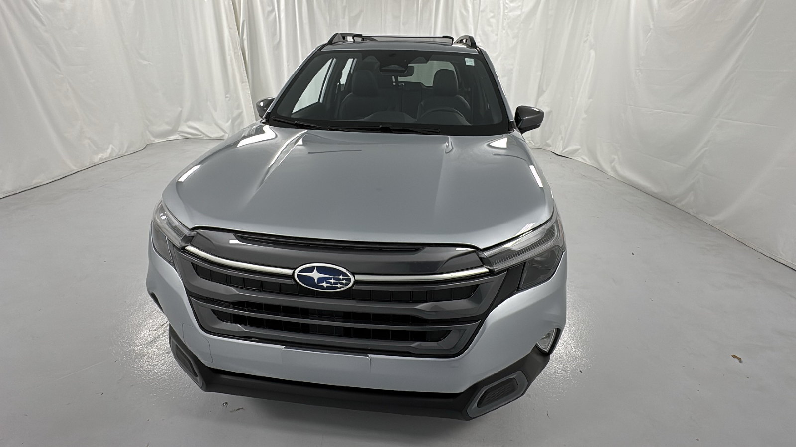 2025 Subaru Forester Limited 8