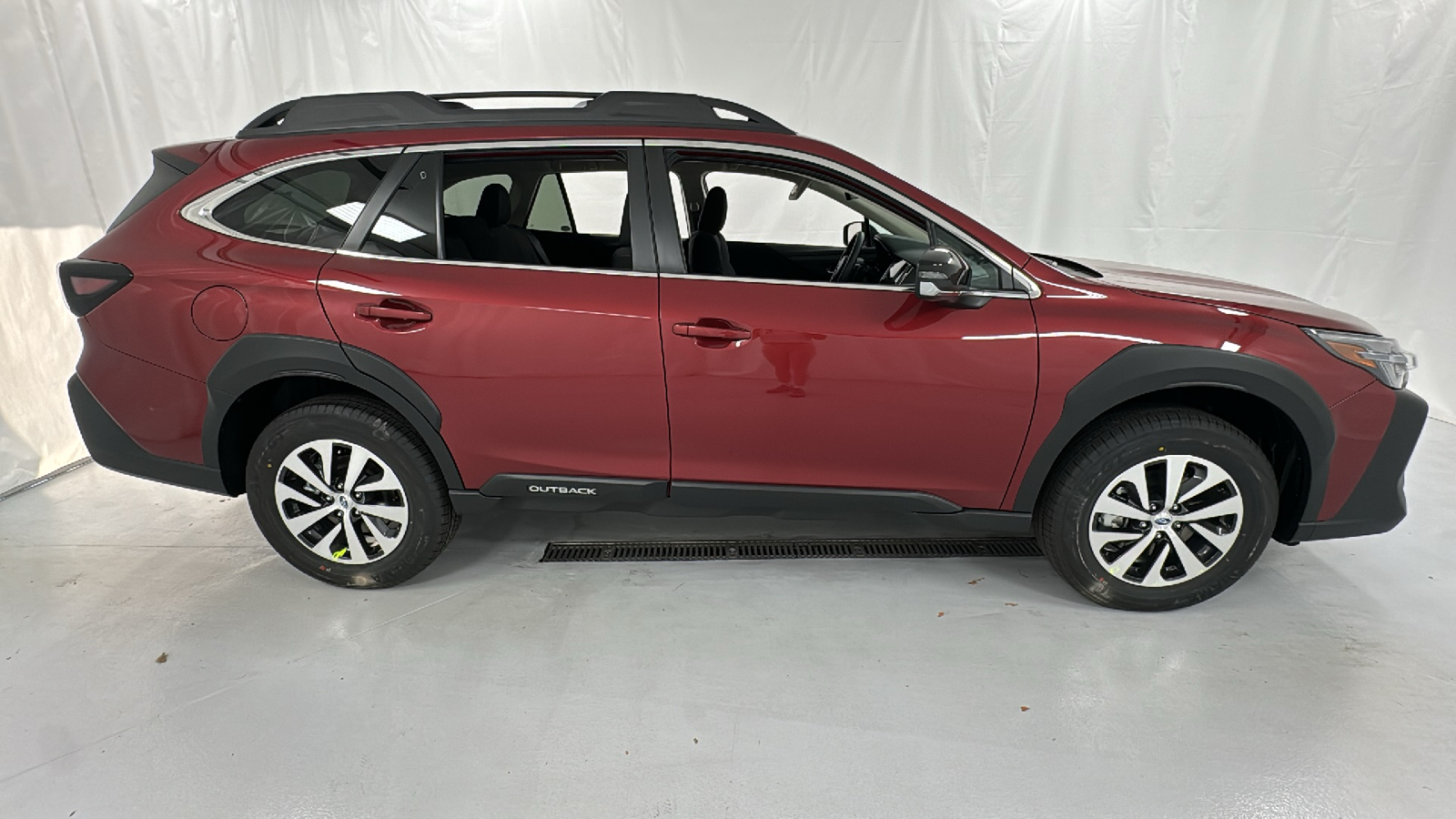 2025 Subaru Outback Premium 2