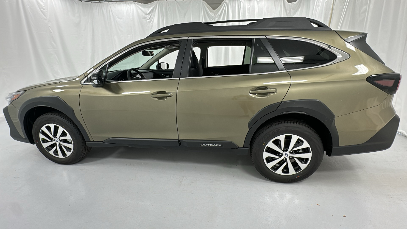 2025 Subaru Outback Premium 6