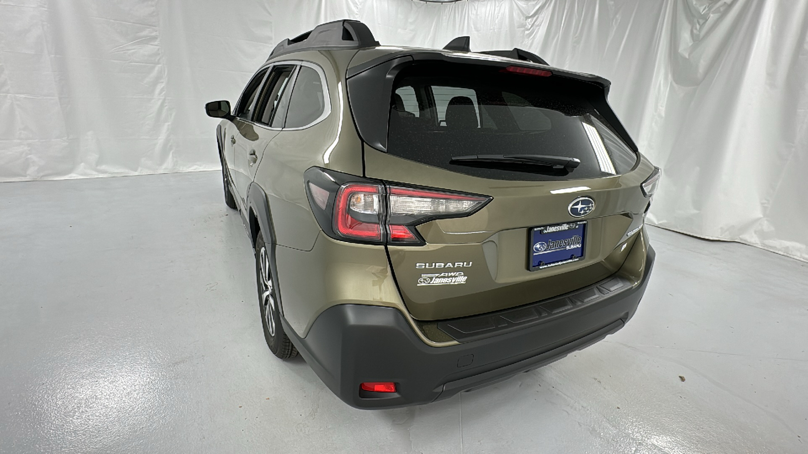 2025 Subaru Outback Premium 5