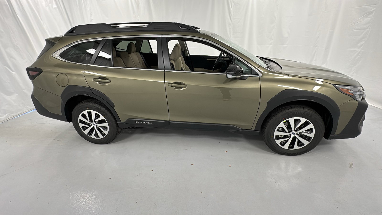 2025 Subaru Outback Premium 2