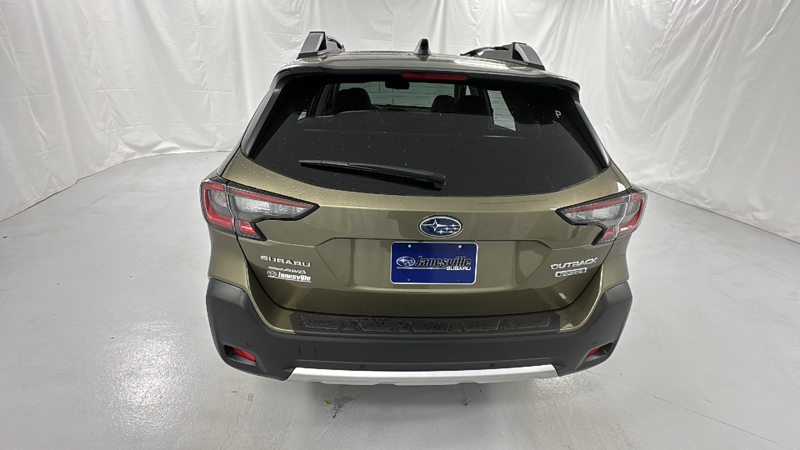 2025 Subaru Outback Touring 4