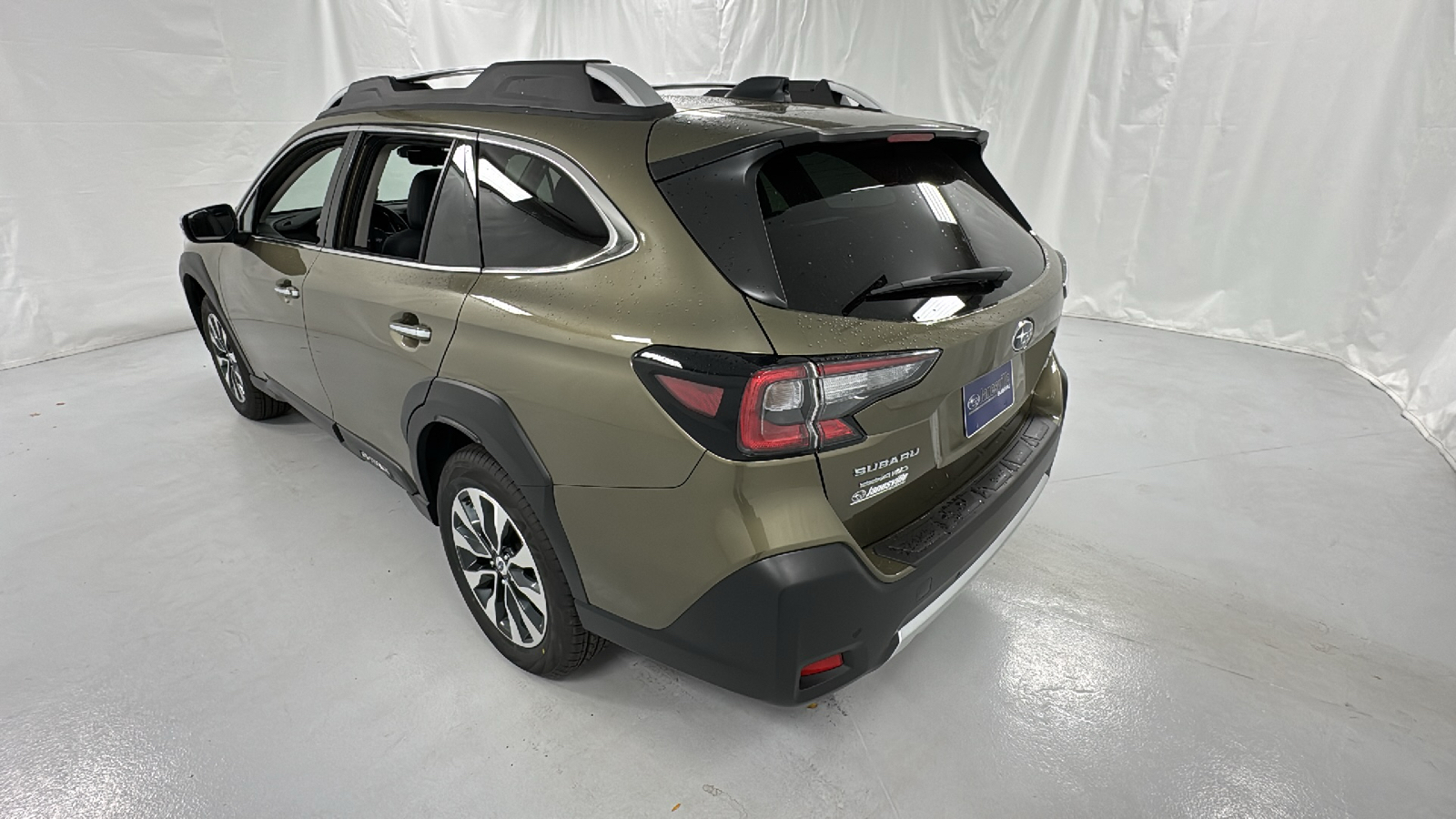 2025 Subaru Outback Touring 5