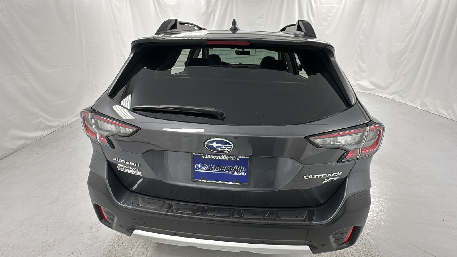 2021 Subaru Outback Limited XT 4