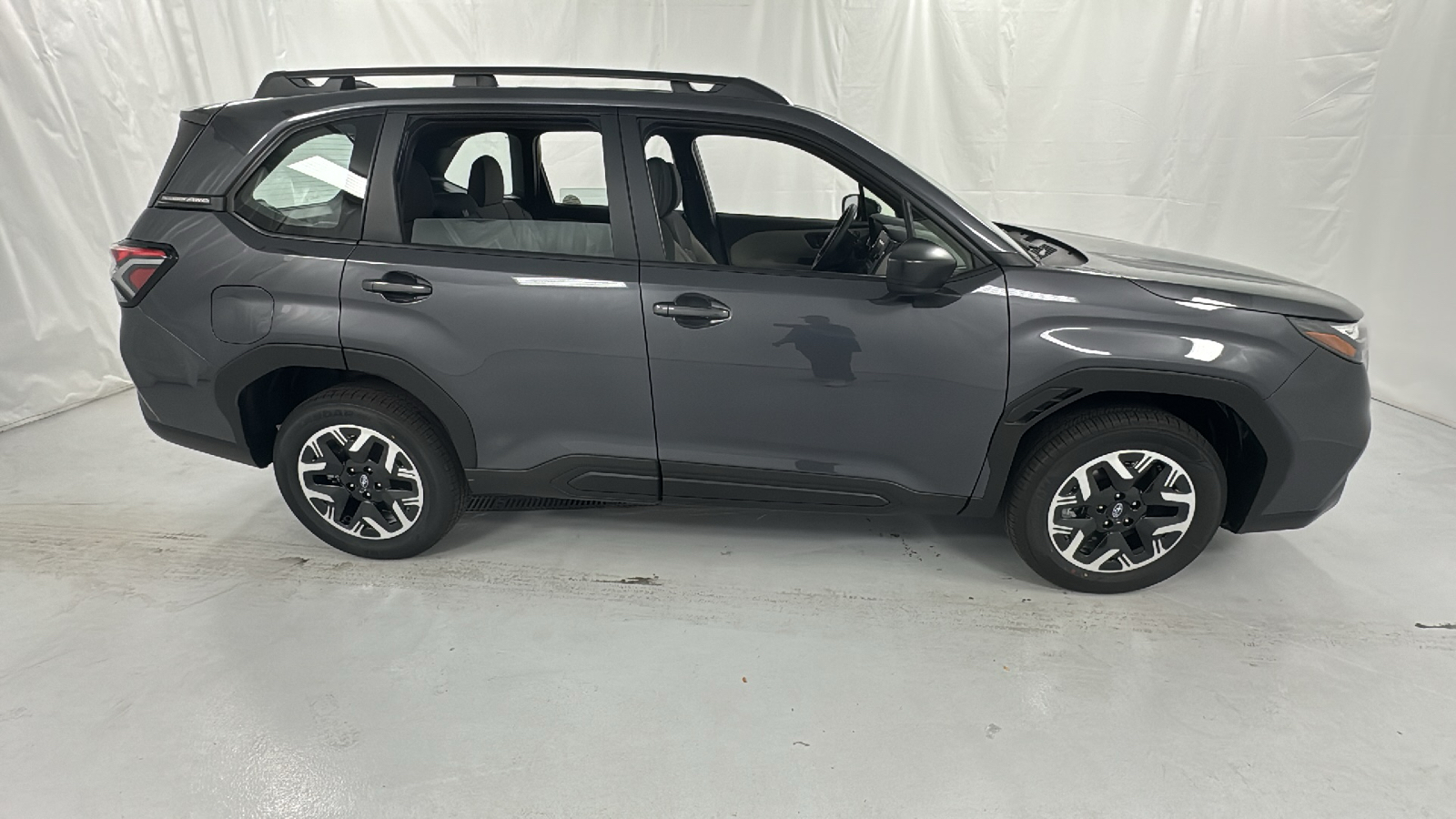 2025 Subaru Forester Base 2