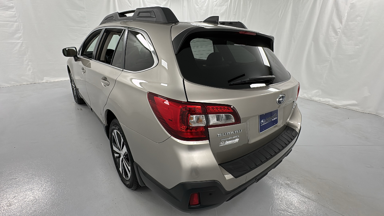 2018 Subaru Outback 2.5i 5