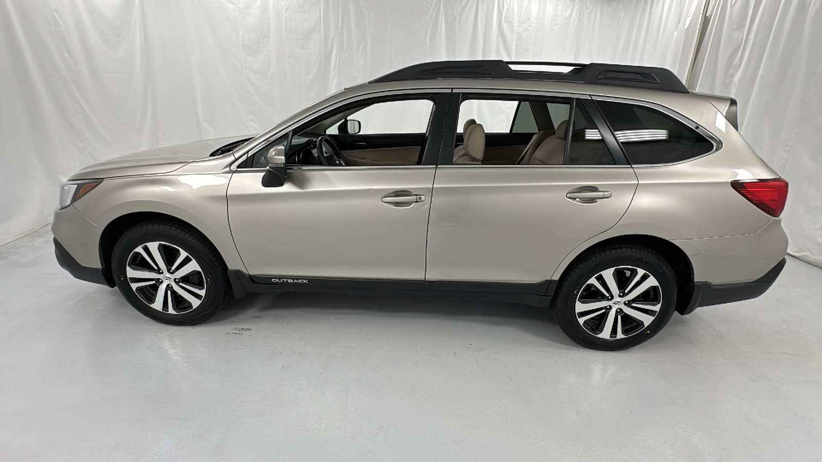 2018 Subaru Outback 2.5i 6