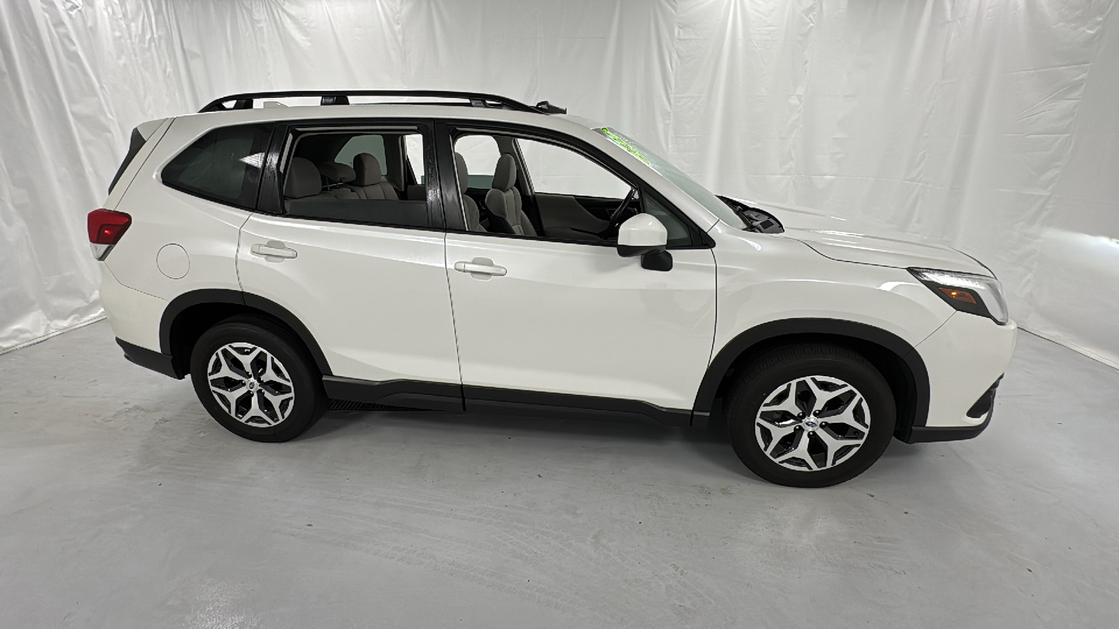 2022 Subaru Forester Premium 2