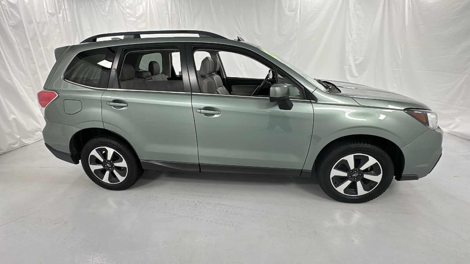 2017 Subaru Forester 2.5i Limited 2