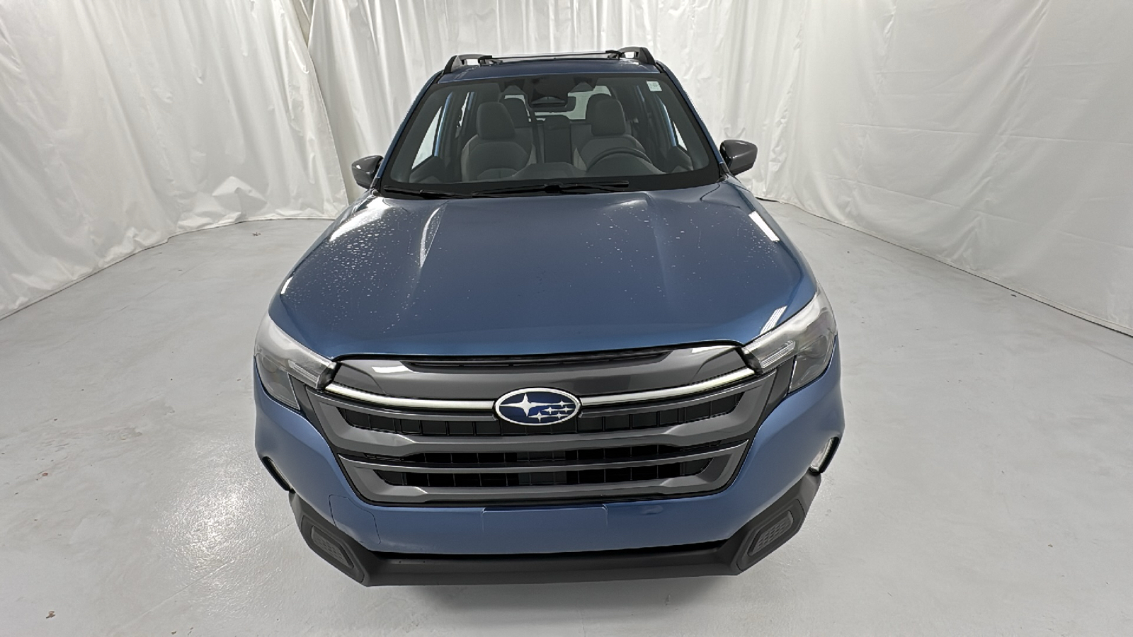 2025 Subaru Forester Premium 8