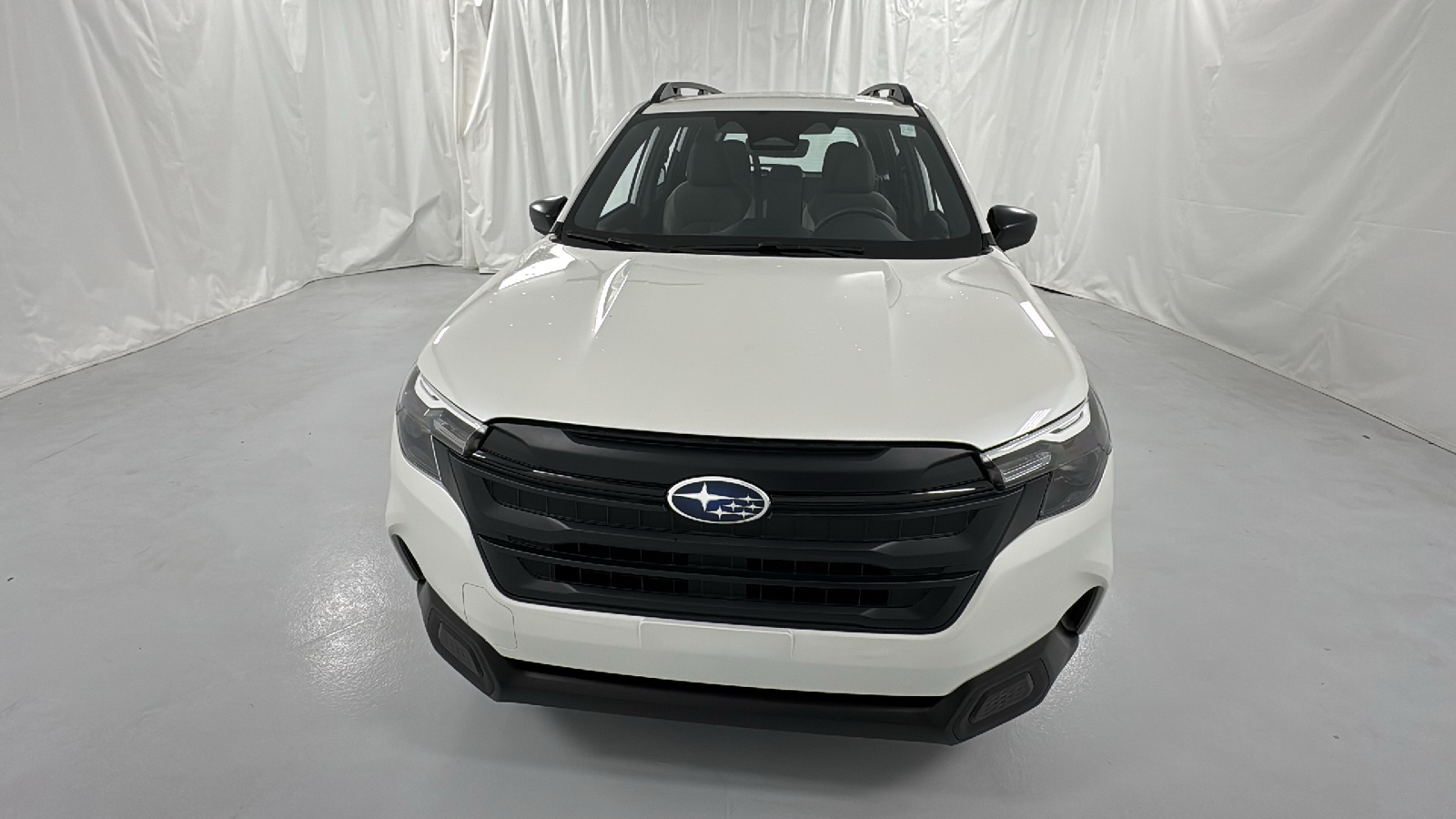 2025 Subaru Forester Base 8