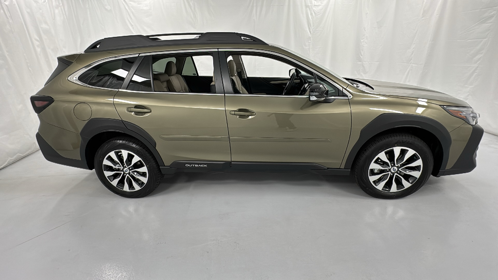 2025 Subaru Outback Limited XT 2