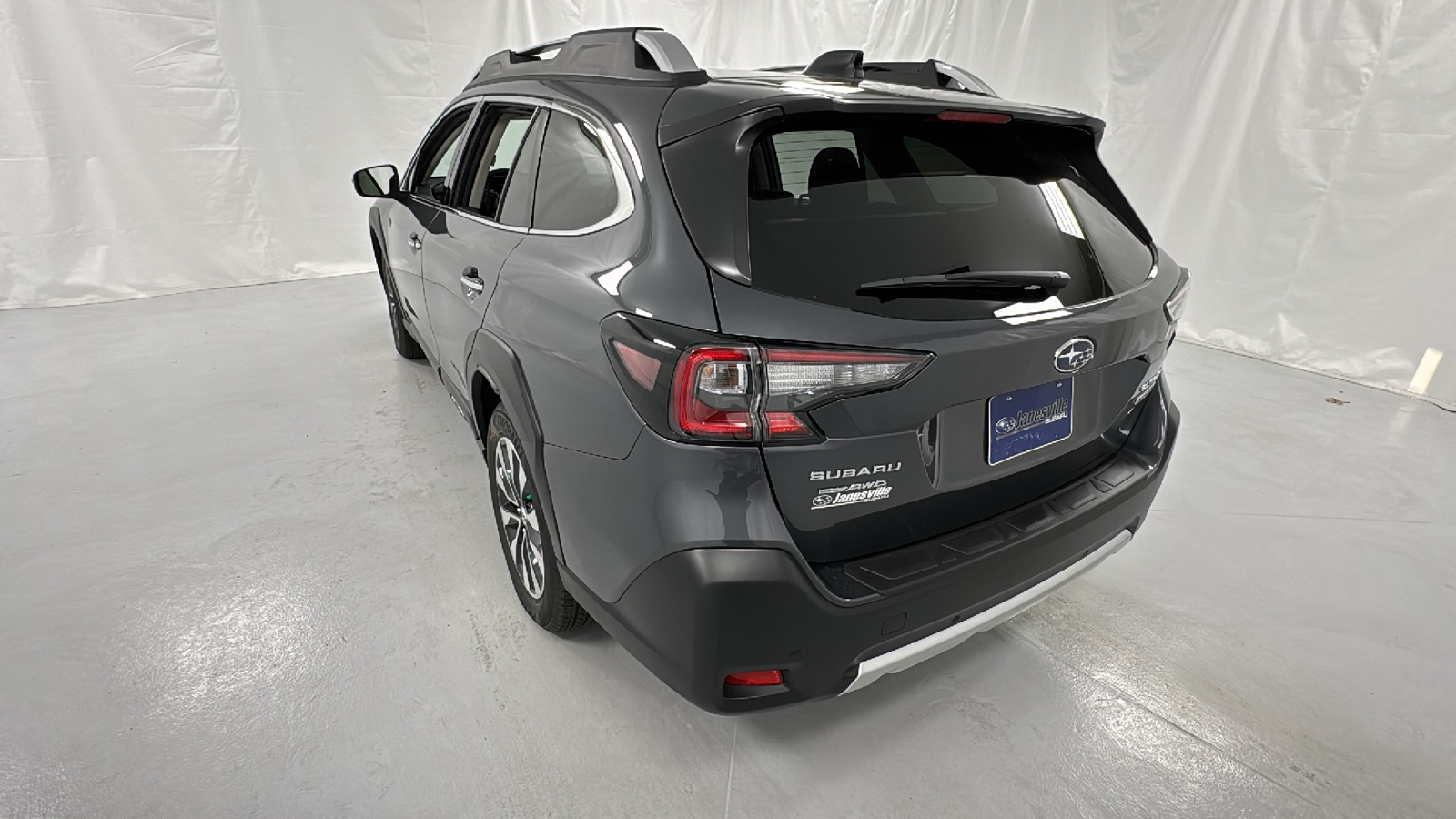 2025 Subaru Outback Touring XT 5