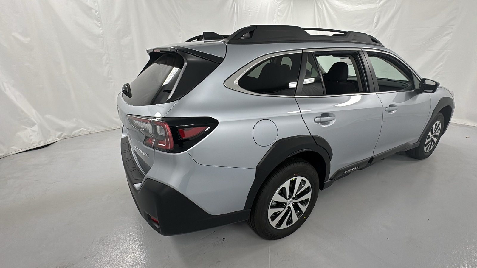 2025 Subaru Outback Premium 3