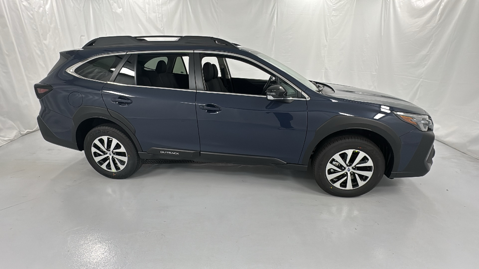 2025 Subaru Outback Premium 2