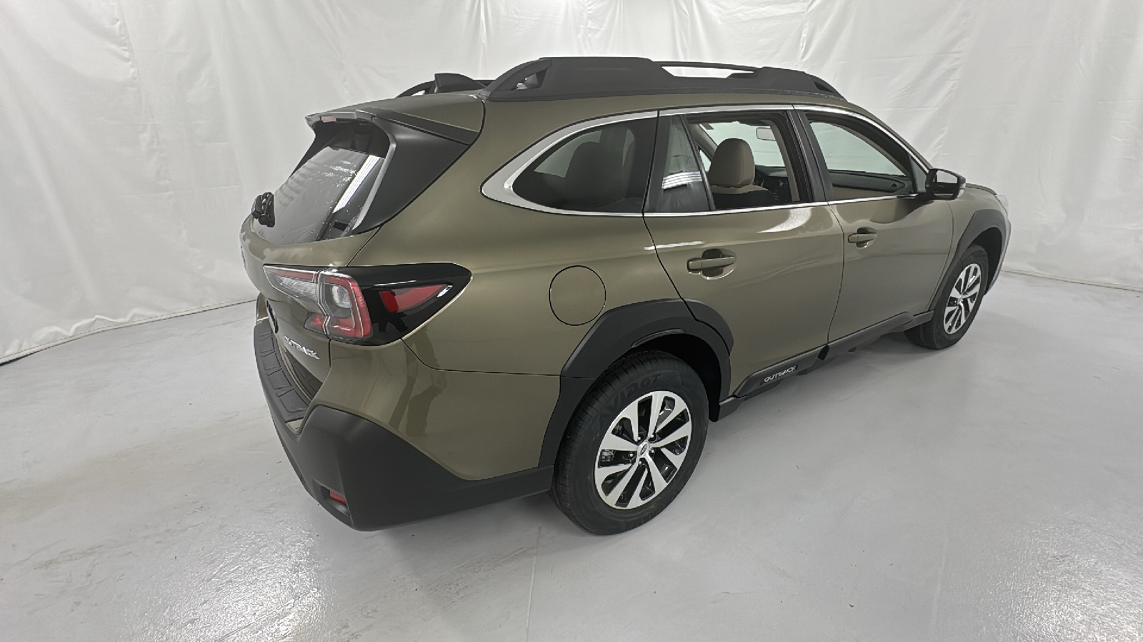 2025 Subaru Outback Premium 3