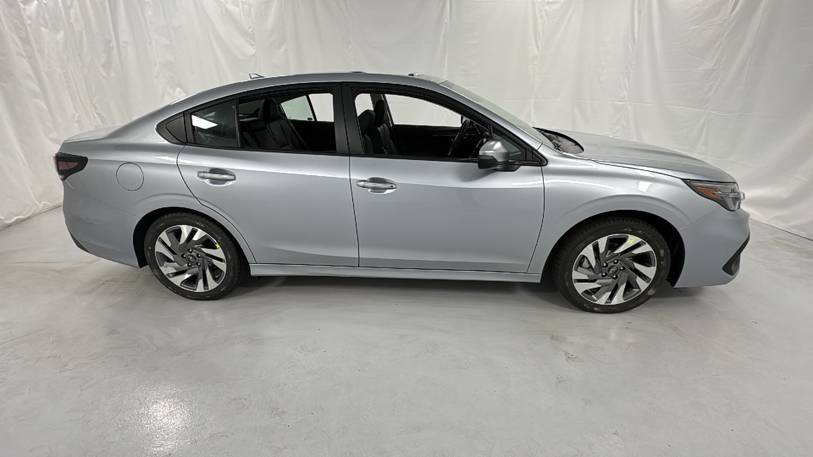 2025 Subaru Legacy Touring XT 2