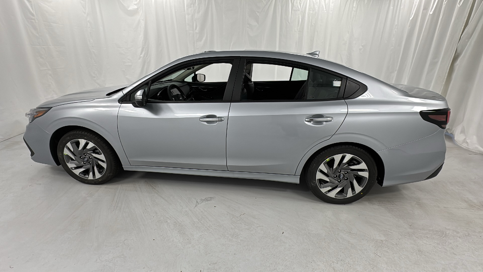 2025 Subaru Legacy Touring XT 6