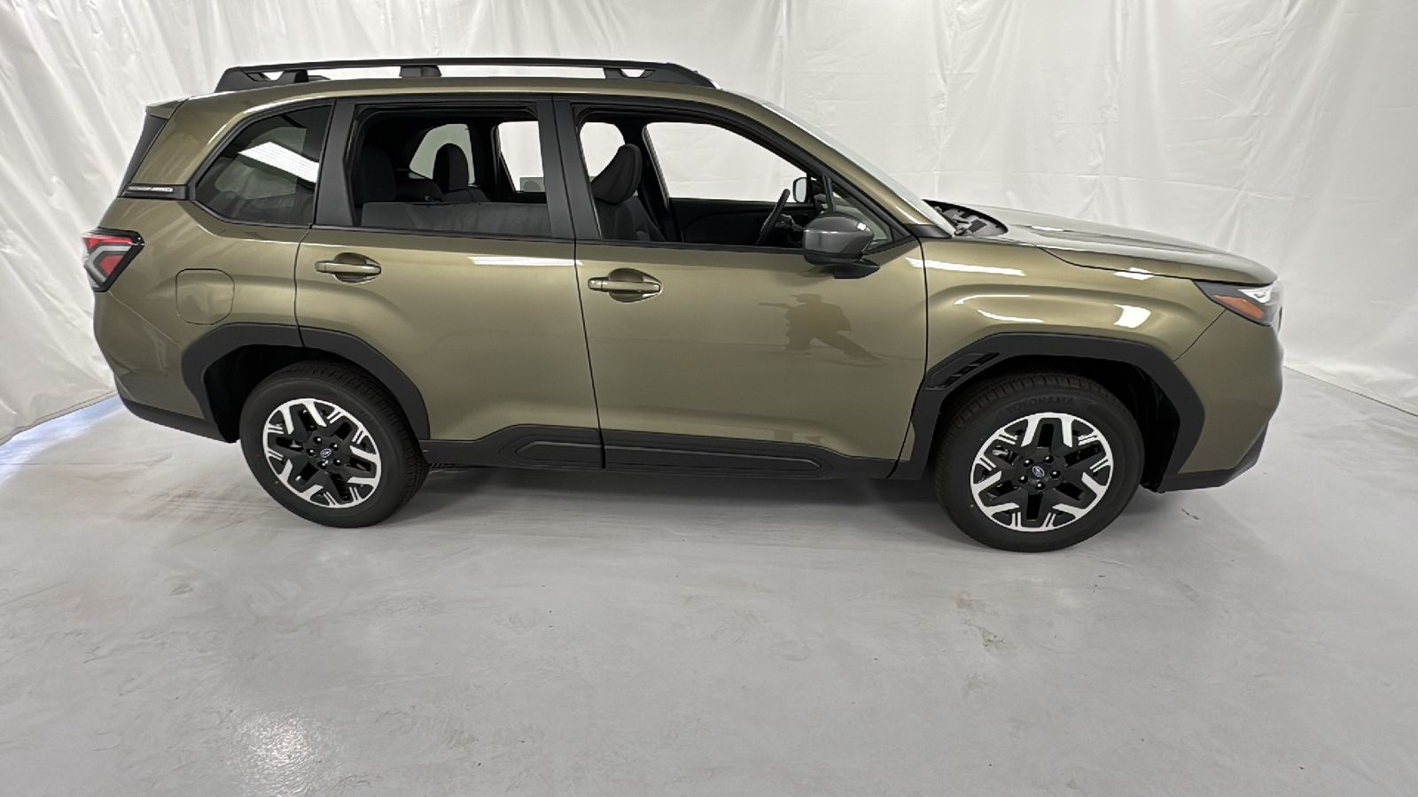 2025 Subaru Forester Premium 2