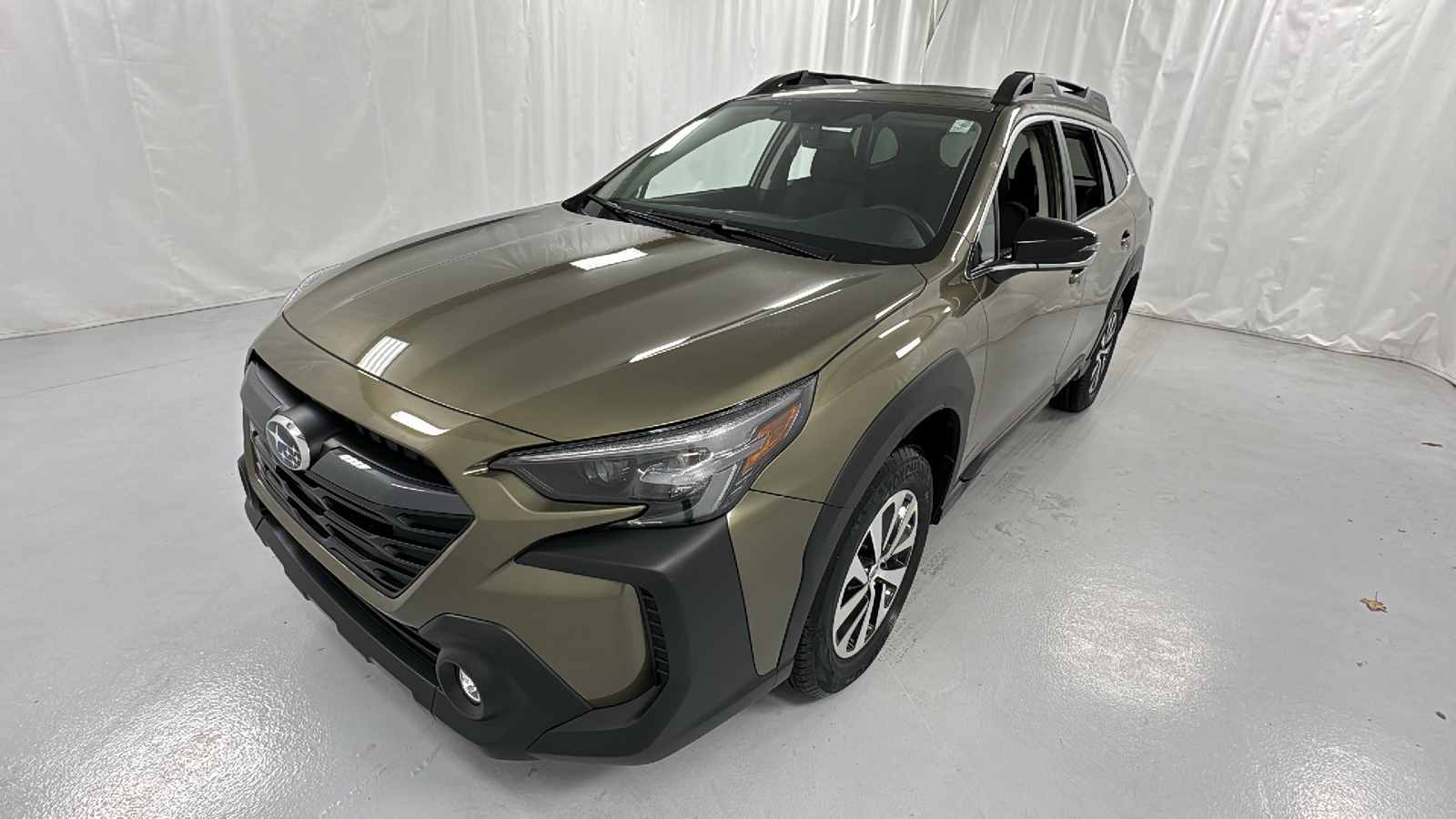 2025 Subaru Outback Premium 7