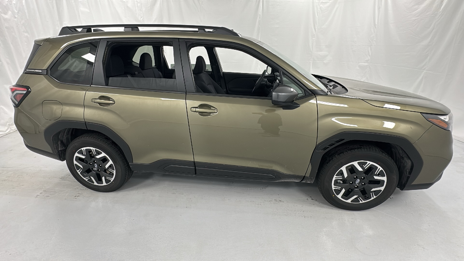 2025 Subaru Forester Premium 2