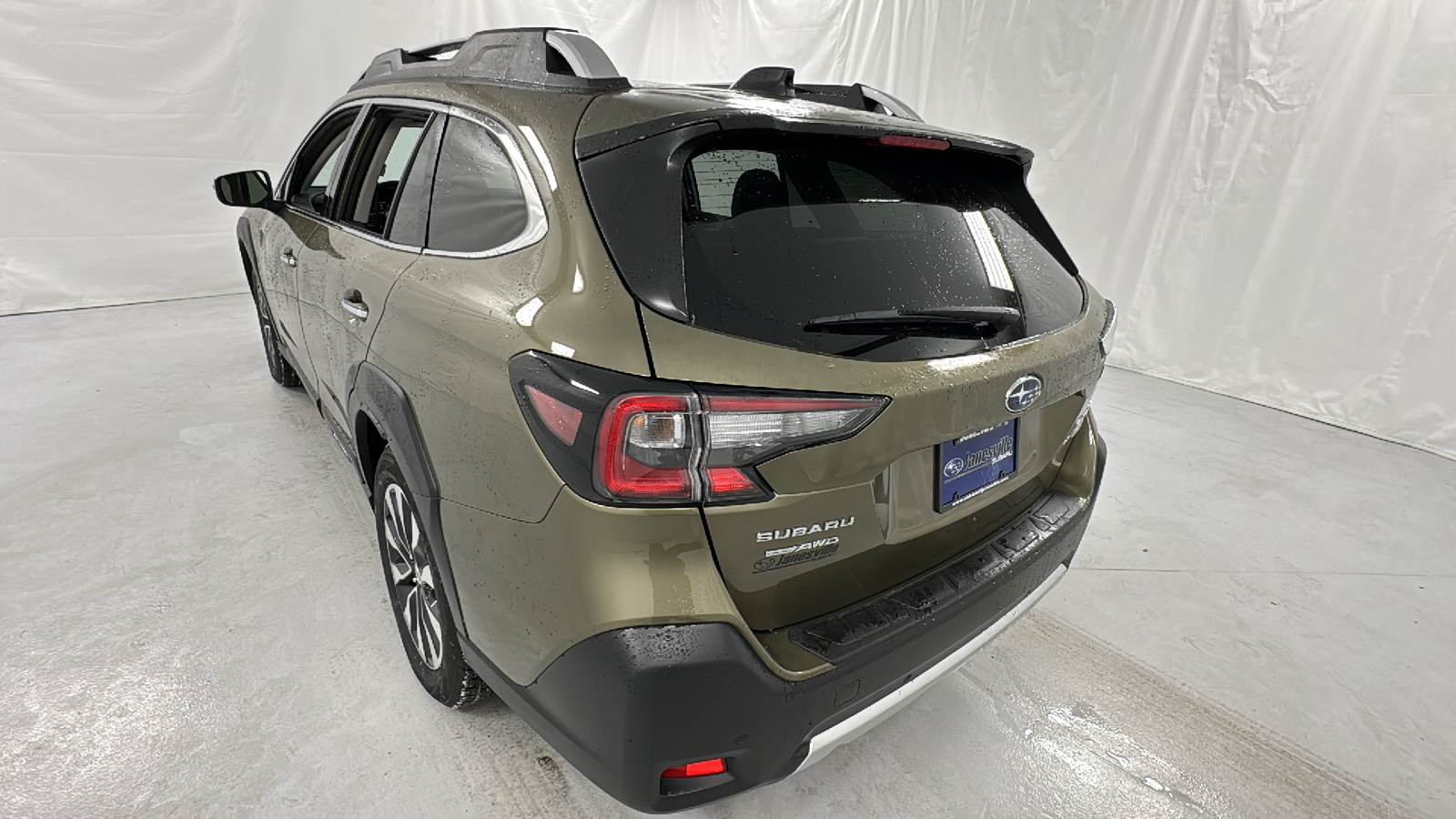 2025 Subaru Outback Touring 5