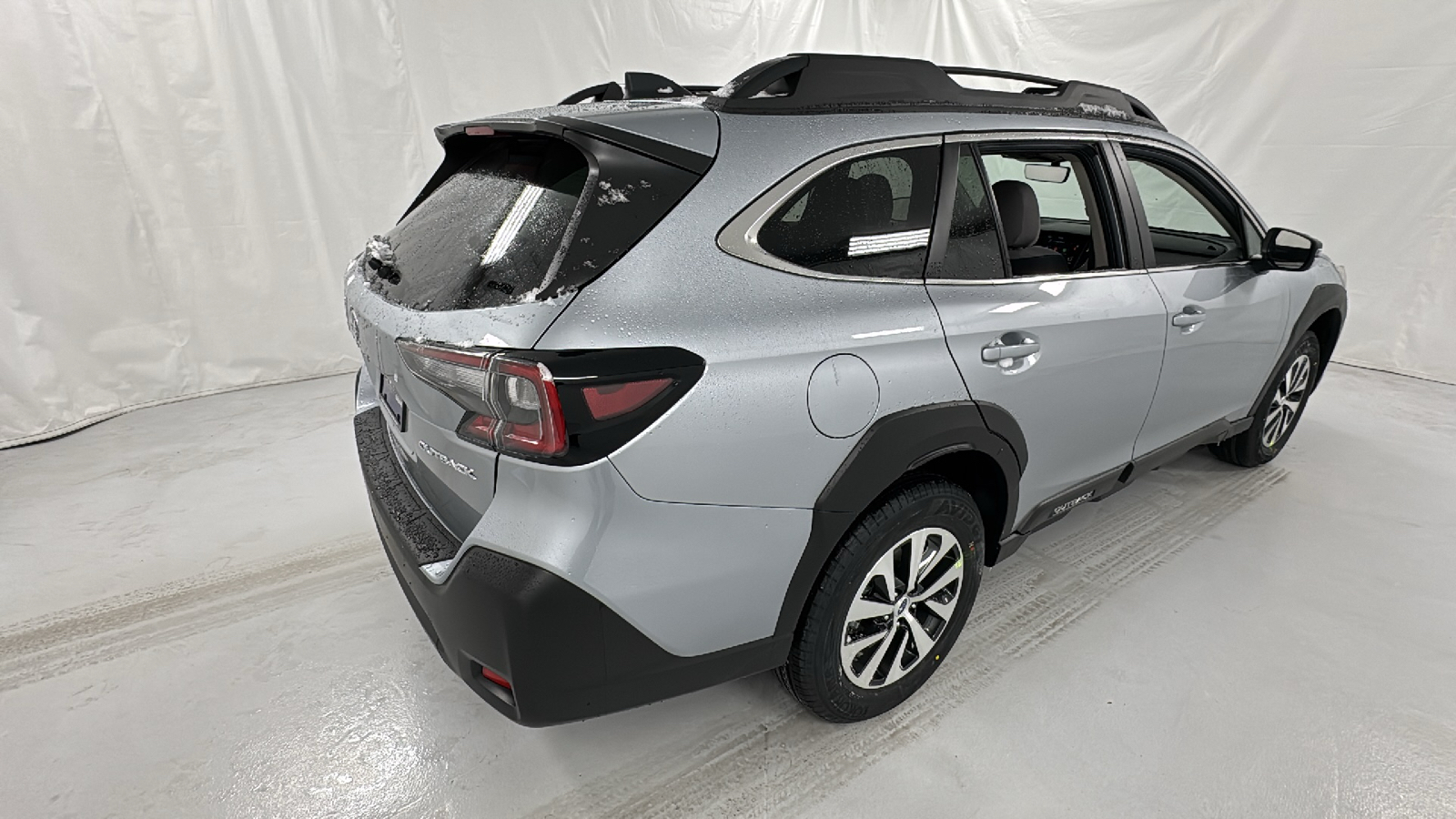 2025 Subaru Outback Premium 3