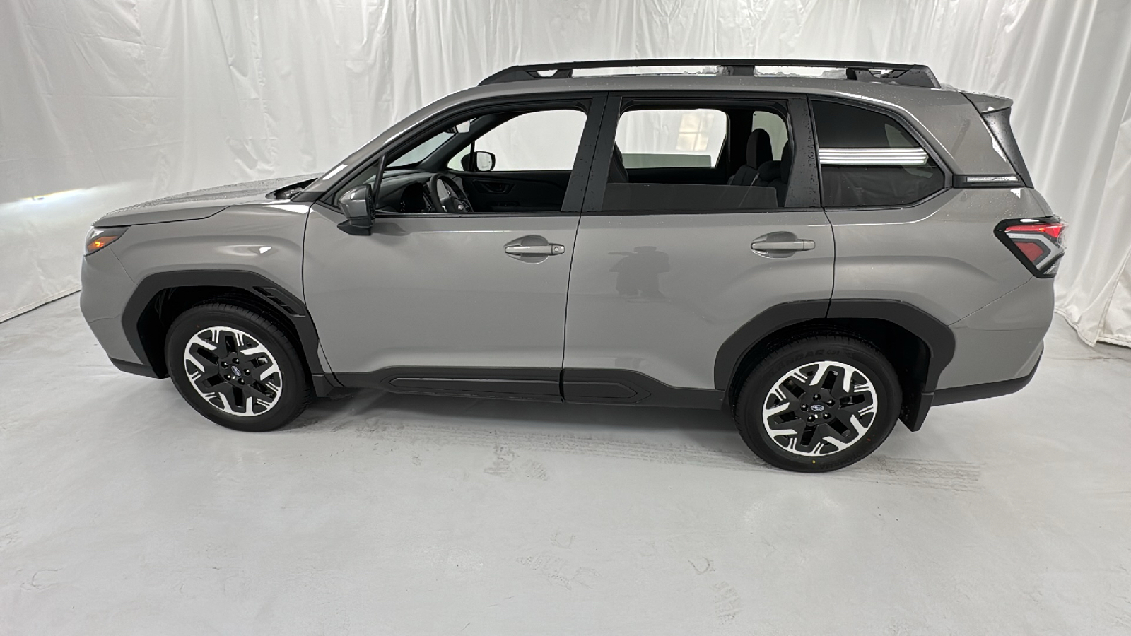 2025 Subaru Forester Premium 6