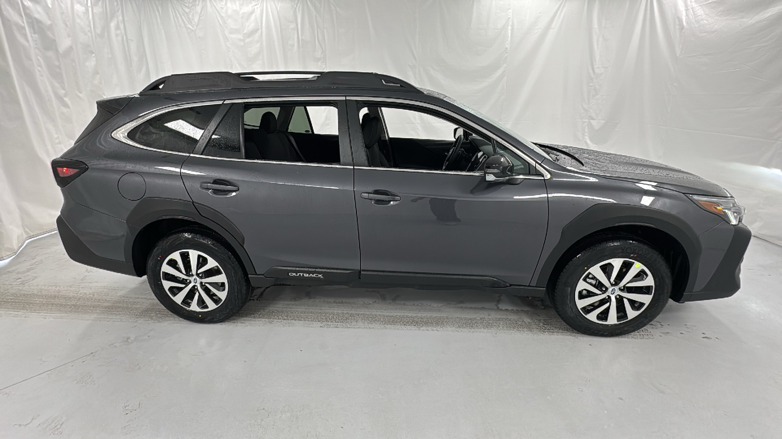 2025 Subaru Outback Premium 2